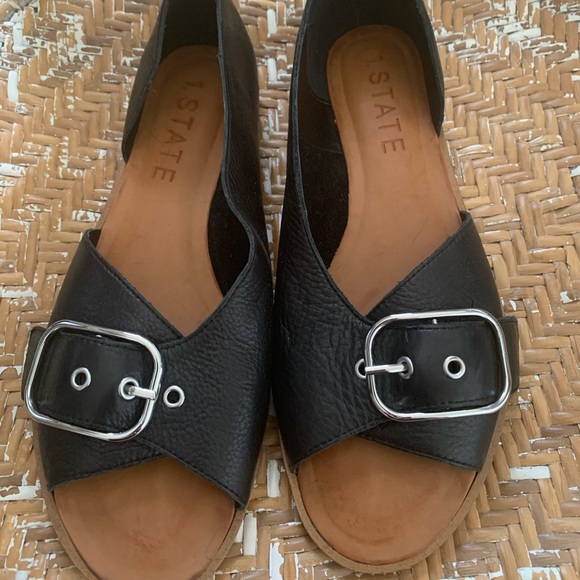 1. State Flat Sandal - Picture 1 of 4